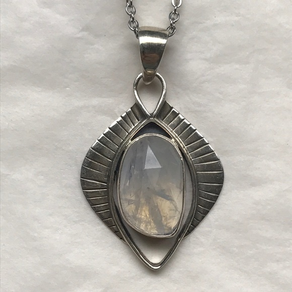 Rainbow Moonstone 925 sterling silver pendant - Picture 2 of 12